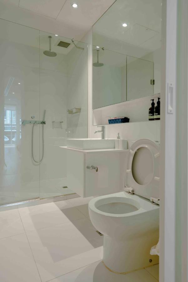 Absolute Collins Apartments Melbourne Luaran gambar